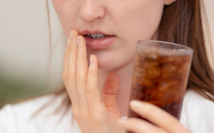 What Causes Teeth Staining?